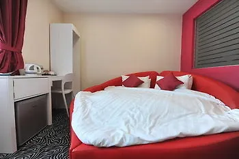 Oyo 89848 Link Boutique Hotel Malacca