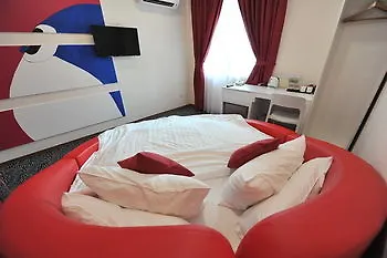 Oyo 89848 Link Boutique Hotel Malacca 2*,